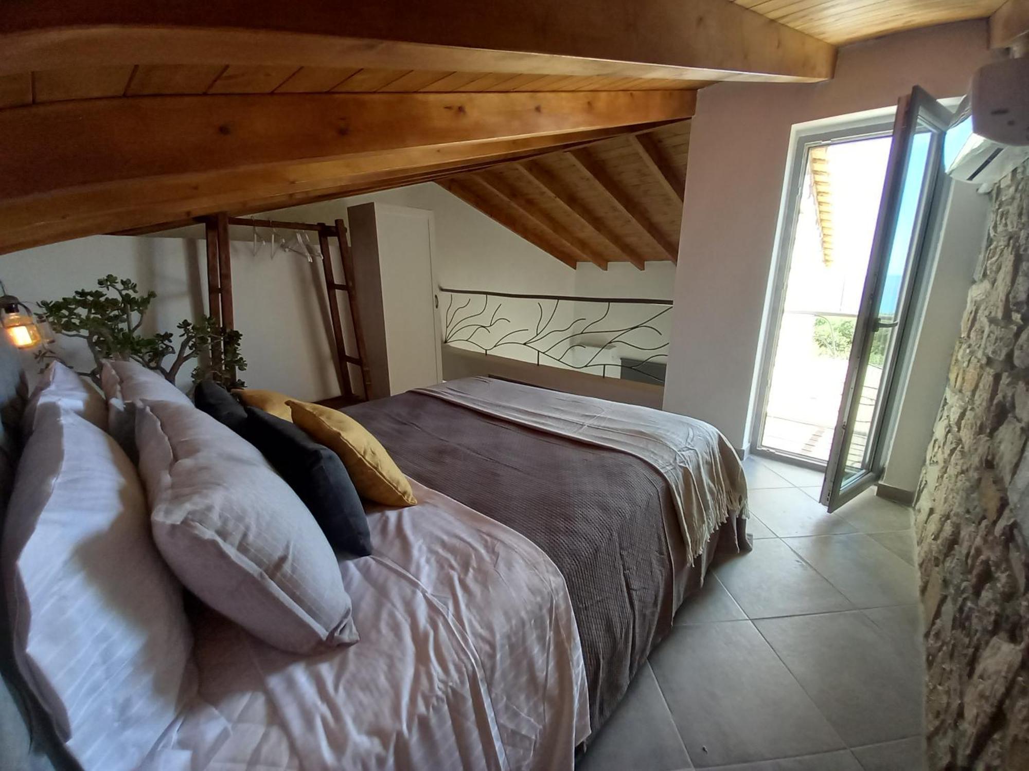Koroni Stone House, Newly Built Studios By The Sea Quarto foto
